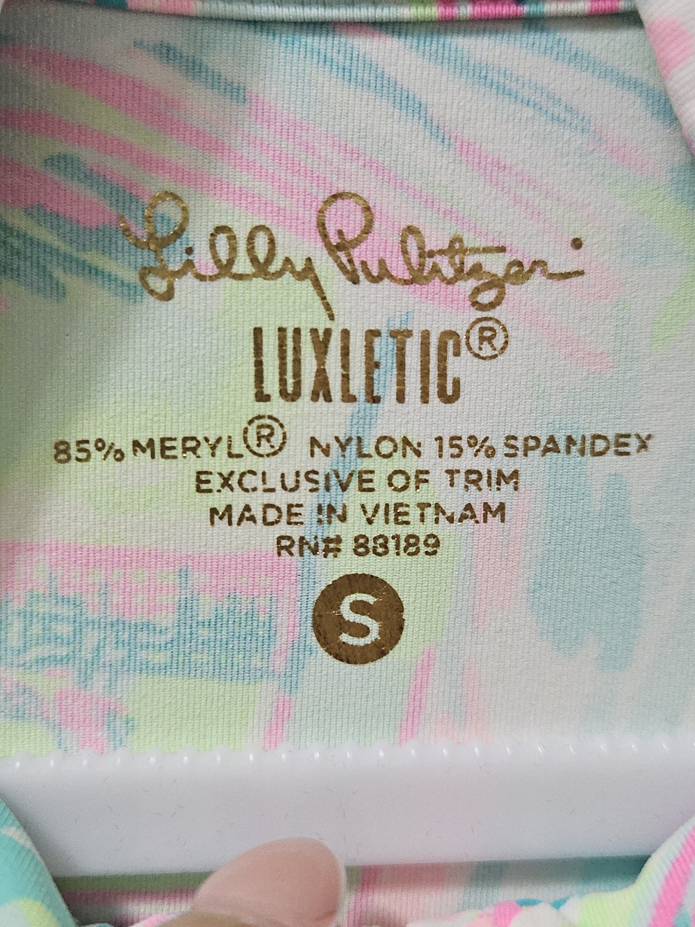 Lilly Pulitzer Hadlee Jacket in the "Perfect Match" print. - Picture 5 of 11
